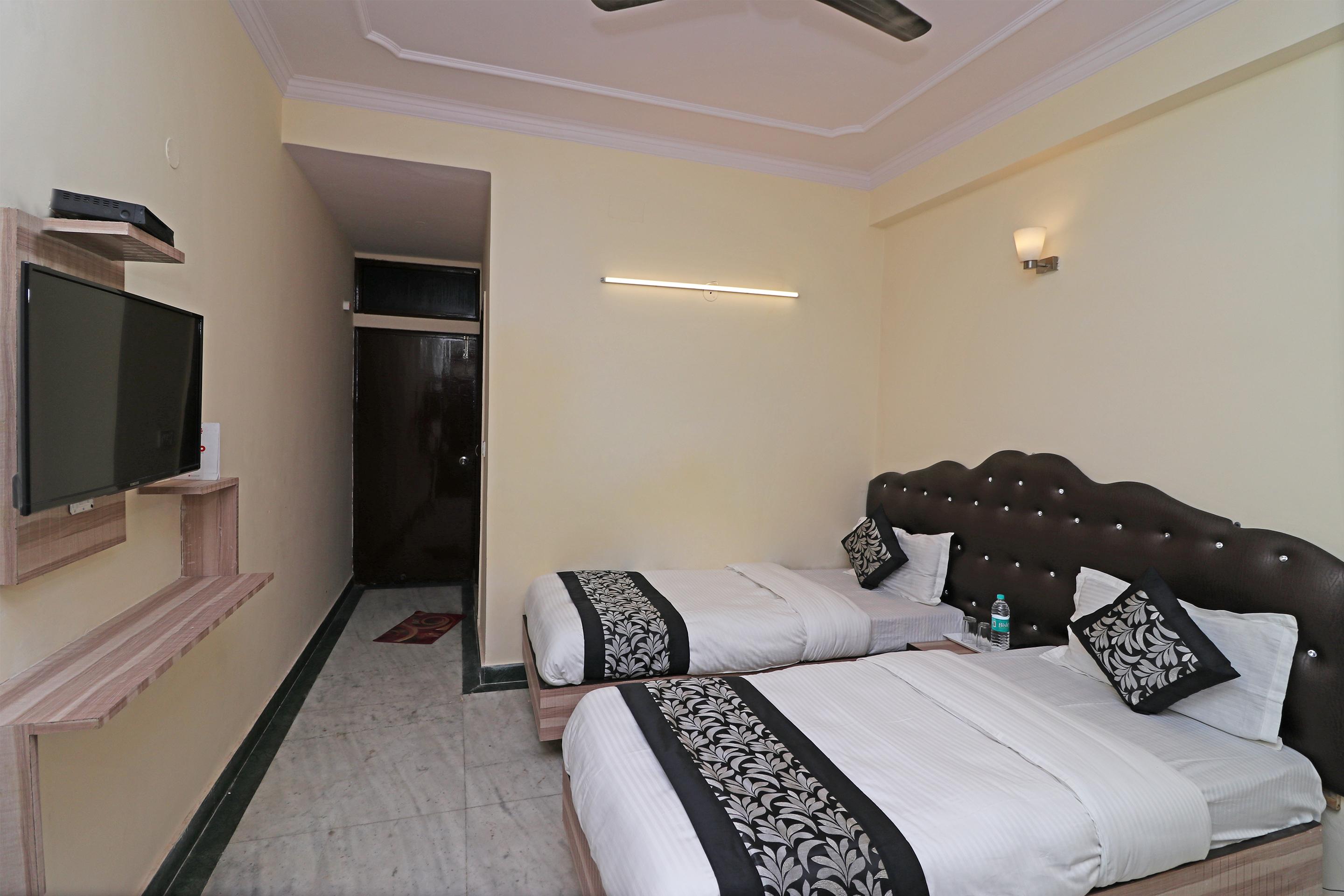 Adb Rooms Hotel Silver Shine Neu-Delhi Exterior foto